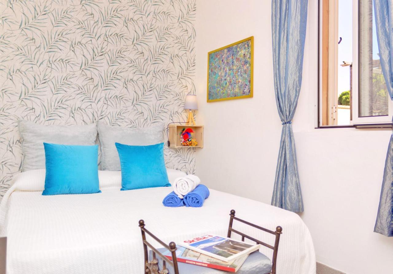 Ferienwohnung Bilocale Holiday Taormina Centro Exterior foto